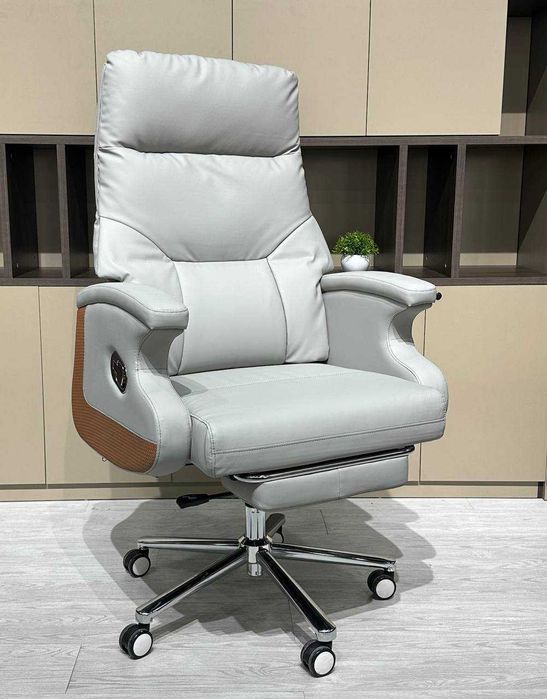 Кресло для офиса и дома -  B 24