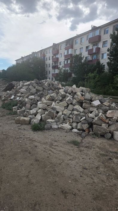 строительный отход, кирпичи, ракушеблок
