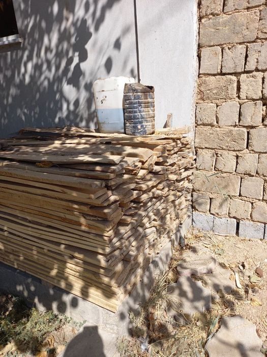 Васса сотилади, продаётся чорный потолок