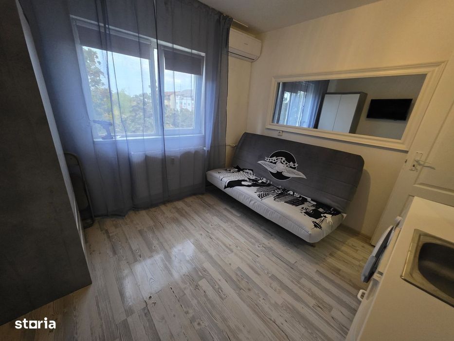 Proprietar inchiriez garsoniera zona Lipovei ,aproape de Iulius Town