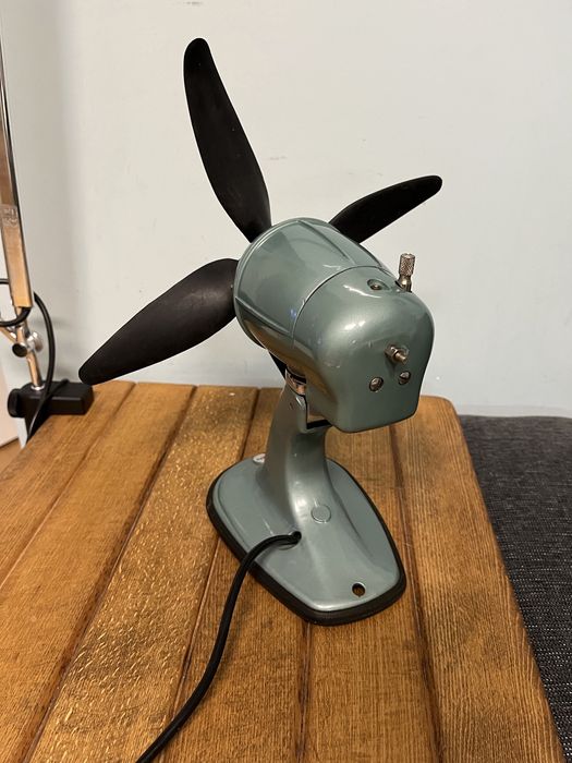 Настолен вентилатор / Progress W03 / 50-те