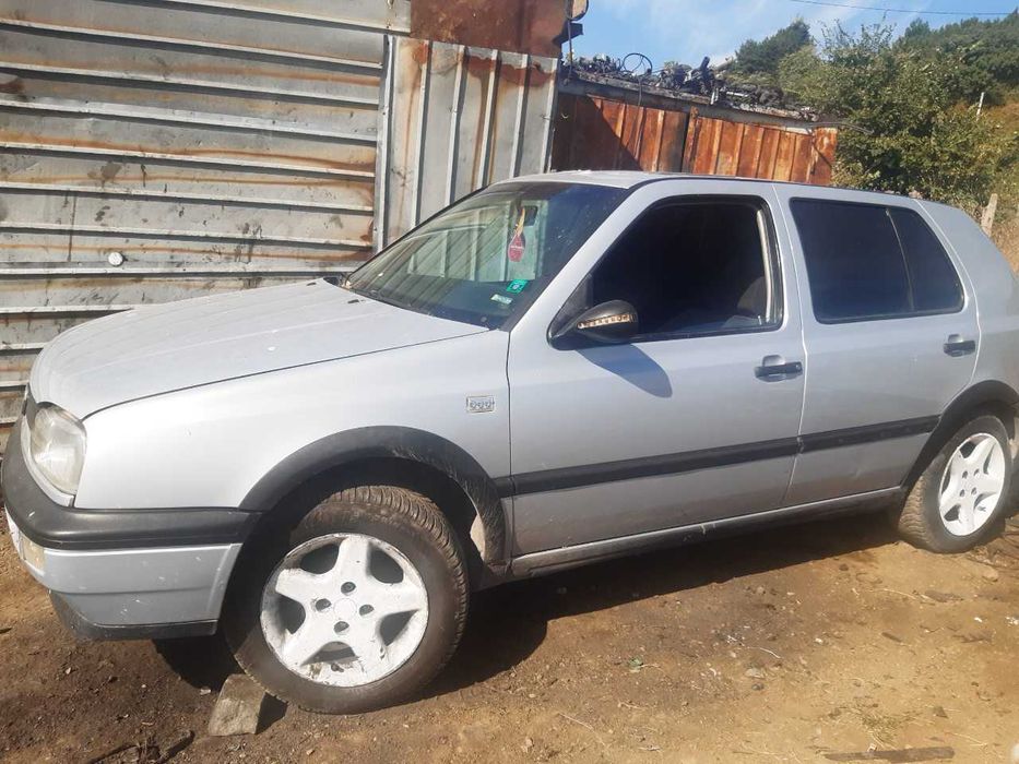 фолцваген  голф  3  1.8  90 коня