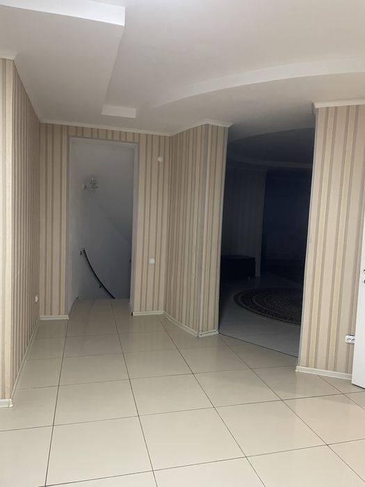 Сдам котедж,в центре борового.