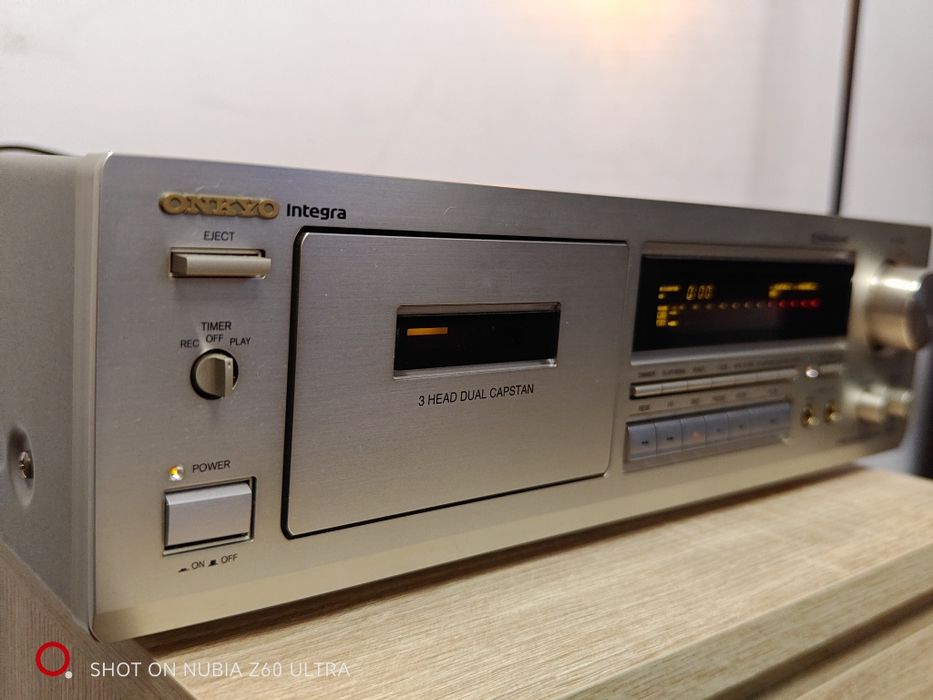 Onkyo TA6711 cap de serie