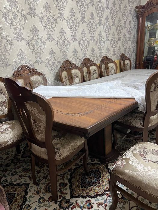 Стол стуллар сотилади фаргона