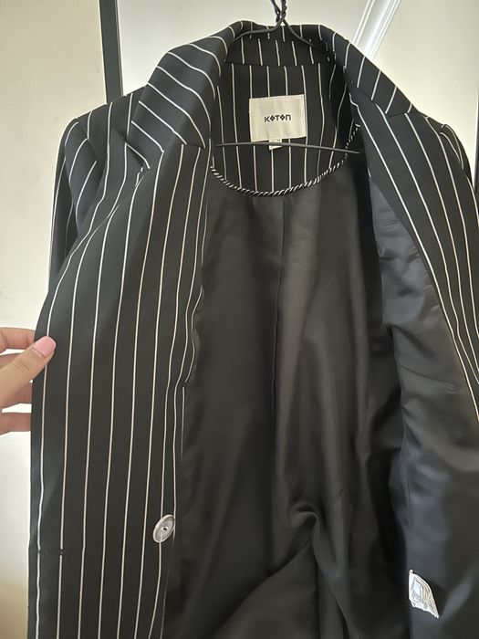 Черно сако С размер раирано