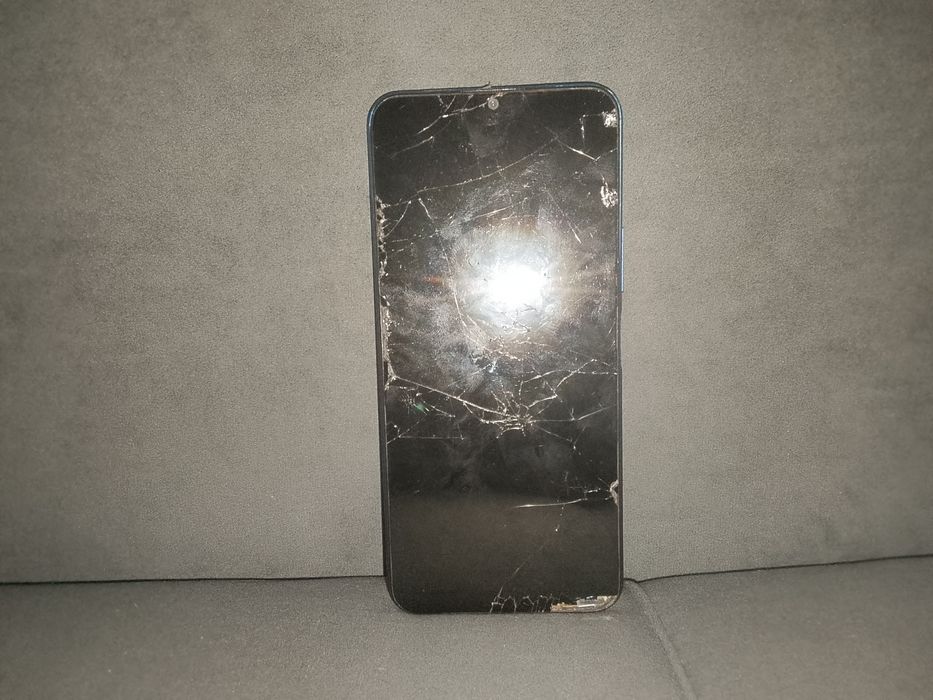 Телефон vivo Y20