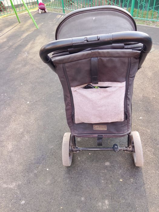 Детская коляска состояние нормальное