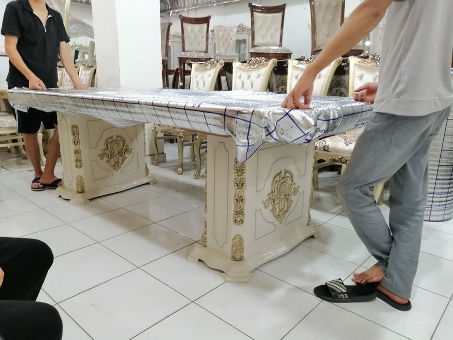 Stol stul sotiladi Sergeli