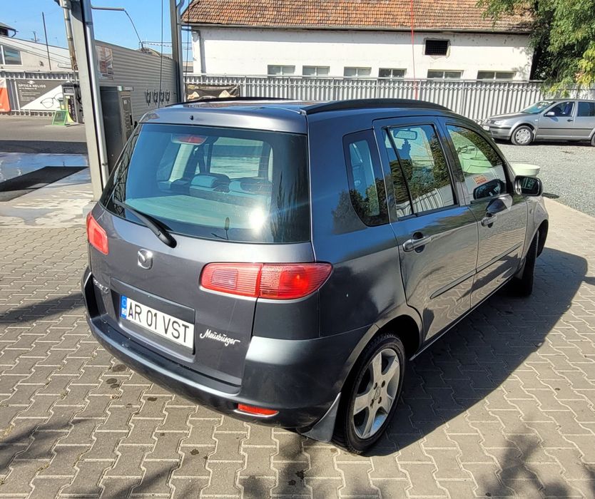 Mazda 2 , Benzină