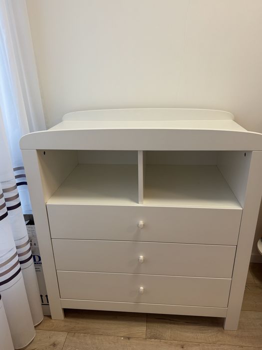 Скрин за детска/бебешла стая