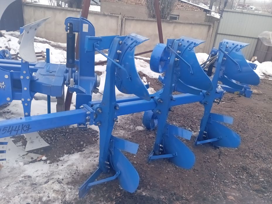 Продам оборудование плуг
