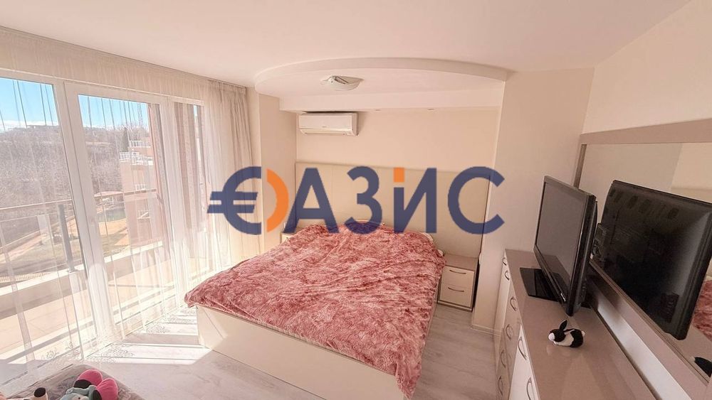 Продава се Тристаен апартамент в с. Равда, Област Бургас - 170 кв.м за 750 €/кв.м - Снимка #12