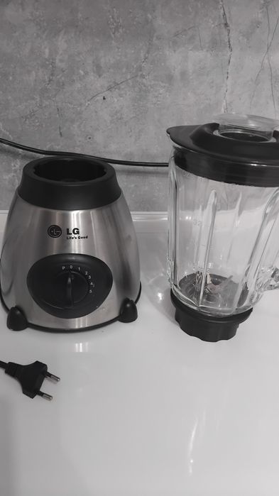 Блендер новыи есть каробка