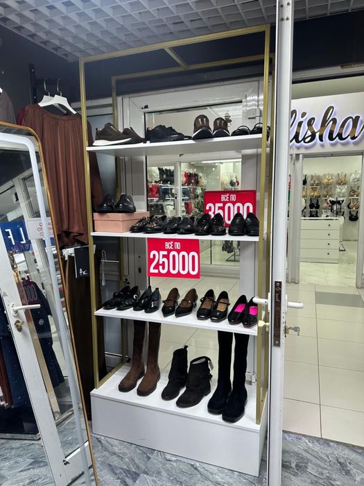 Продам стеллажи полки