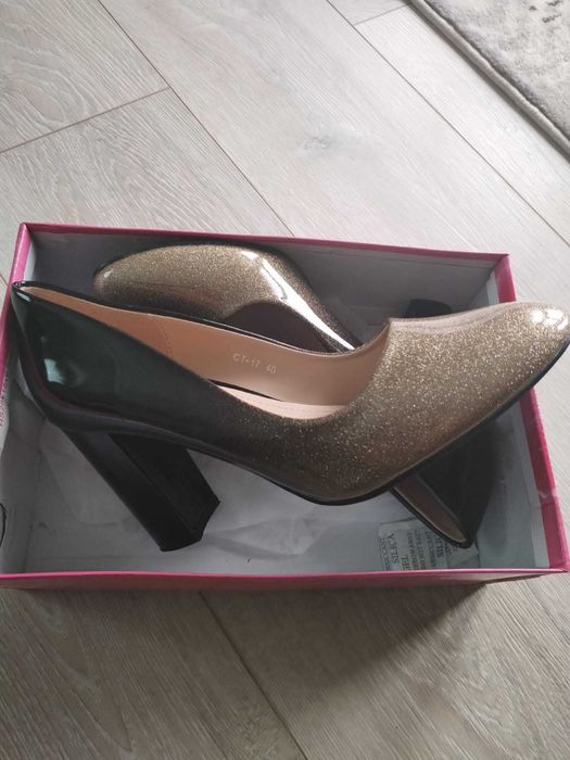 pantofi eleganti marimea 39