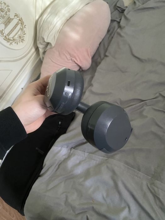 Наушник EDIFIER W820NB