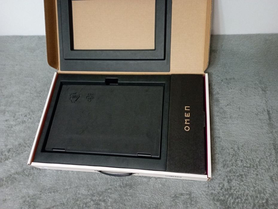 Продам игровой ноутбук HP OMEN 16