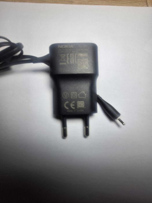 Încărcător original Nokia – mufă mică (5V)
