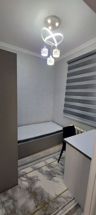 Чилонзор 19 2.3/1/4 сотилади