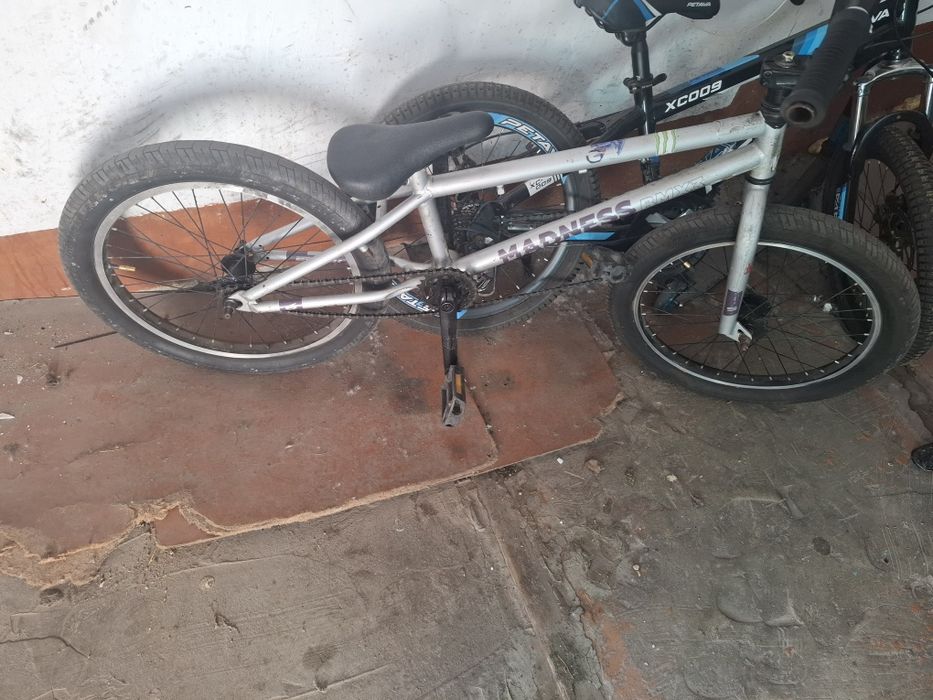 Велосипед трюковой BMX
