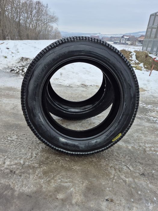 Axa remorca Cauciucuri    Anvelope 11 /12,4 R 32