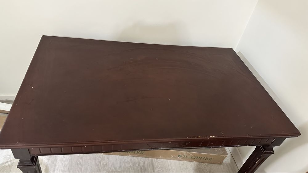 Продам деревянный стол со стульями