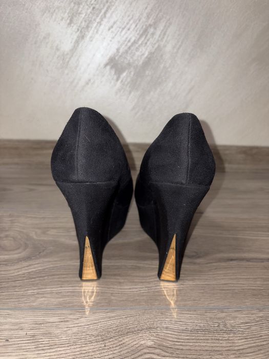 Високи обувки на платформа