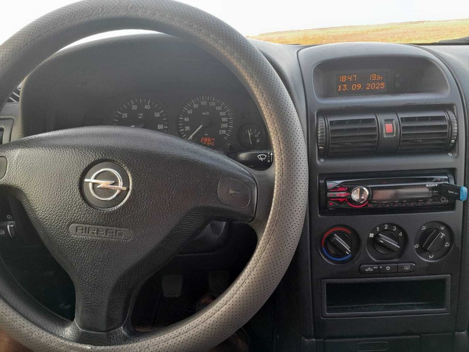 Opel Astra G,  1.4.
