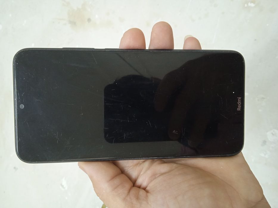Redmi 8 orginolni tel