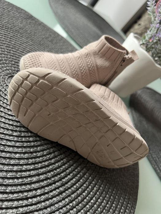 Продавам детски обувки  - N 21