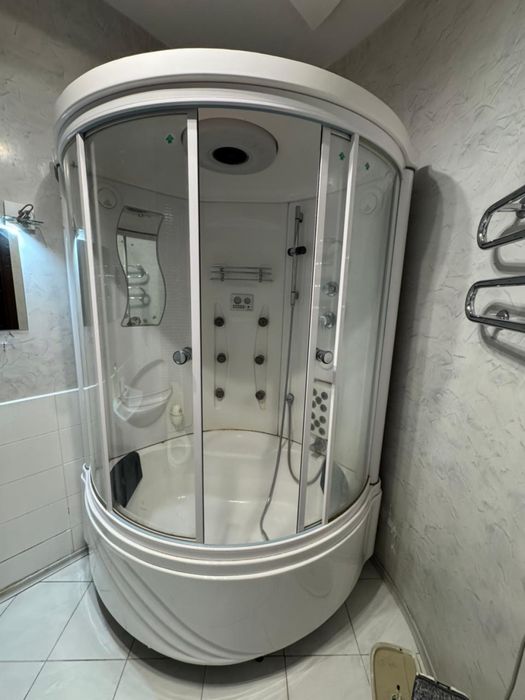 Отдам даром душевую кабину