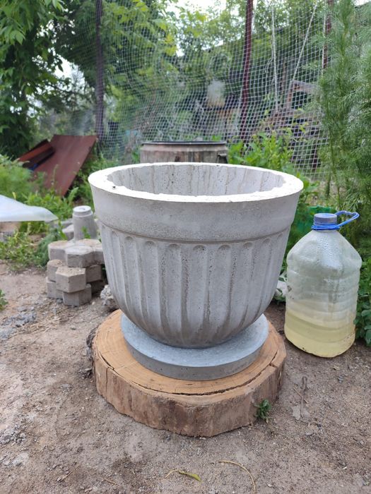 Вазоны из бетона