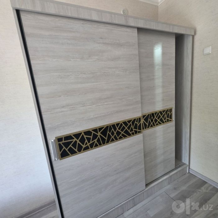 Срочный продам хайтек спалний гарнитур