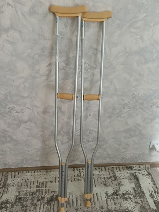 Продается костыли