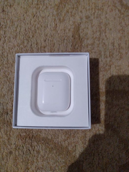 Air  pods  новый