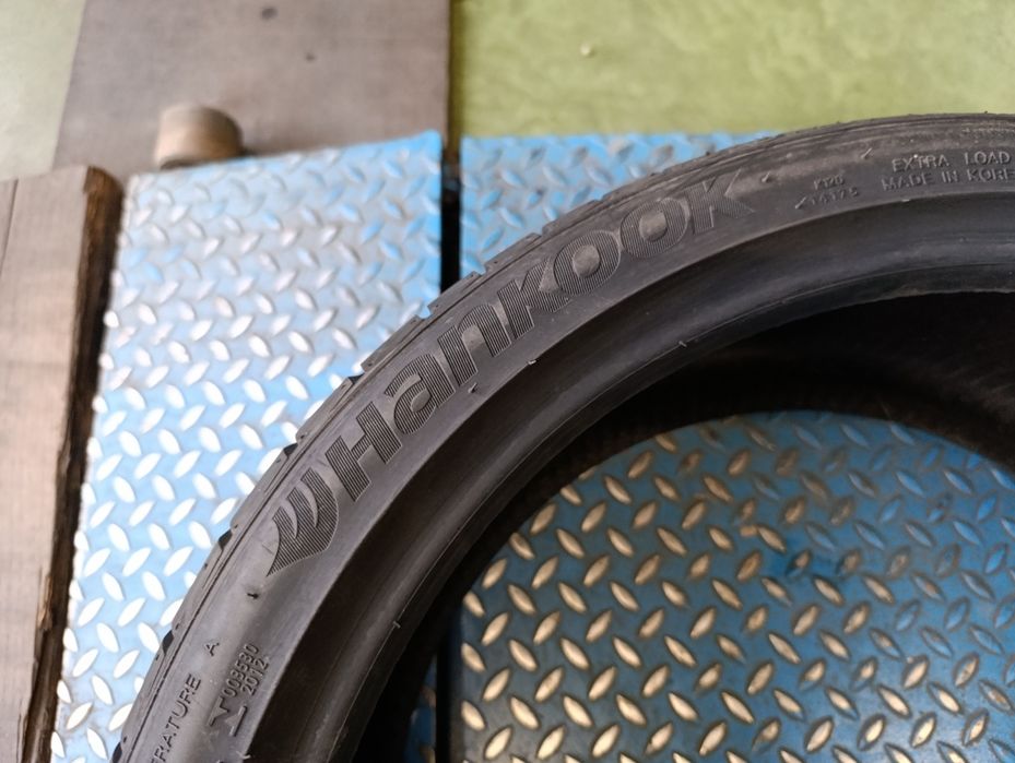 Нова гума Hankook 235/35/19 Ventus V12 Evo 2