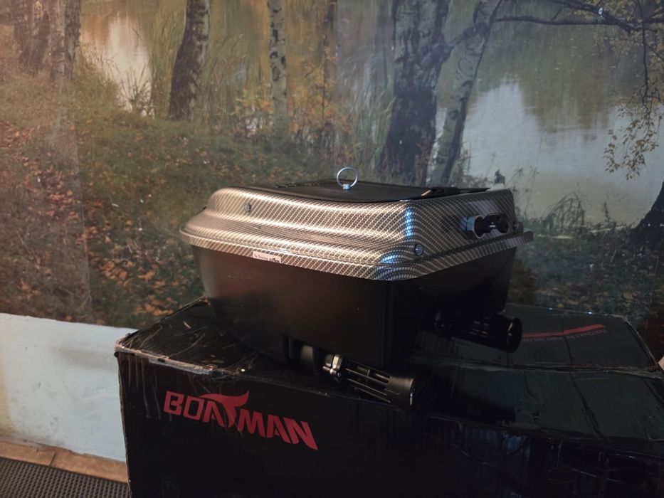 Прикормочный корабль BOATMAN Aktor Plus