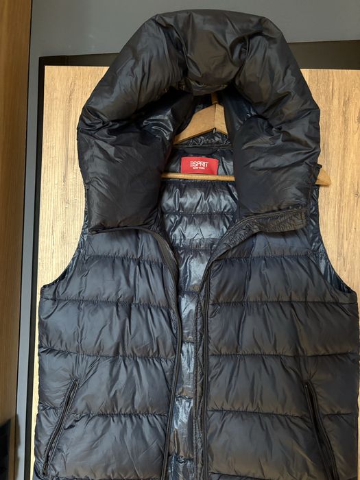 Дамски елек,на Esprit