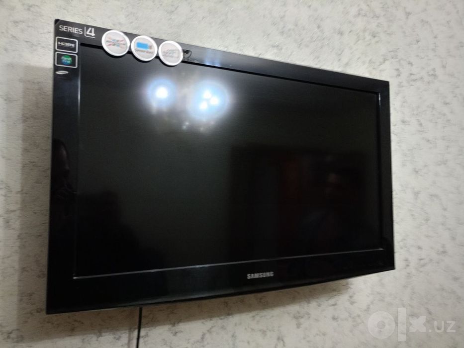 Телевизор samsung
