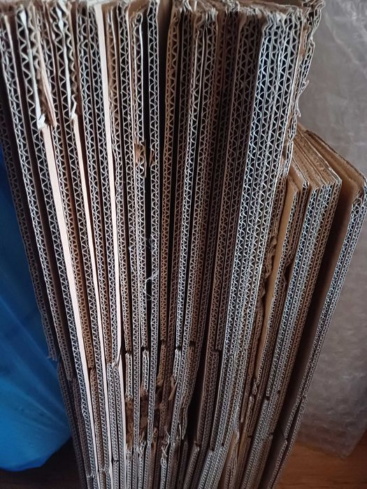 Cutii carton noi, 21 bucati diverse