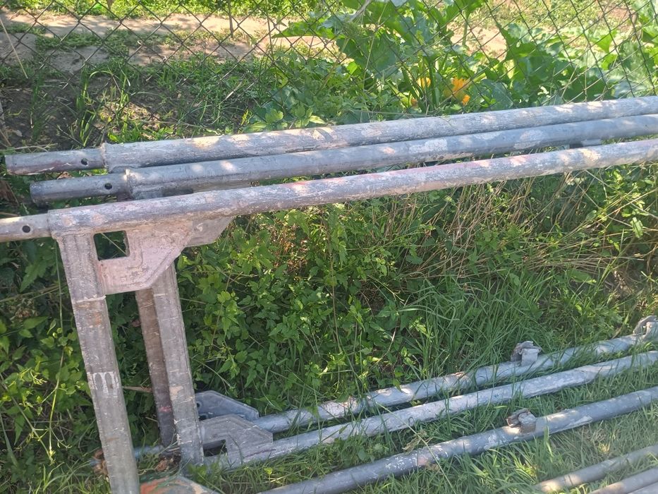 Скеле рамково  .