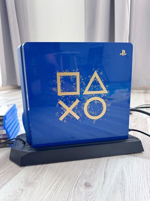 Ps4 slim 500gb Limited Edition  Days of Play