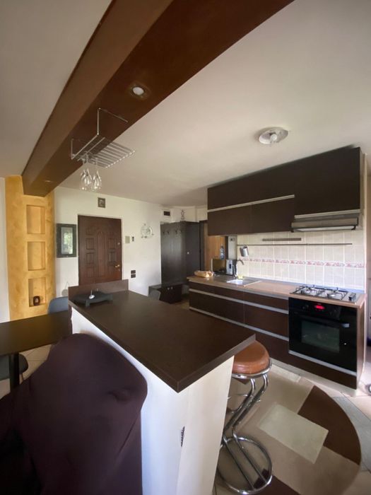 Inchiriez apartament 2 camere