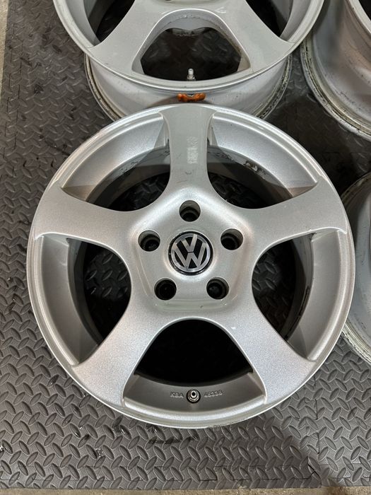 16-ки 5х120 - VW - Transporter - T5-T6