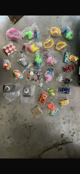 Игрушки маленького размера