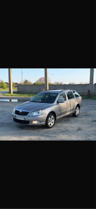 Skoda octavia - 2.0 tdi - Facelift - 2011