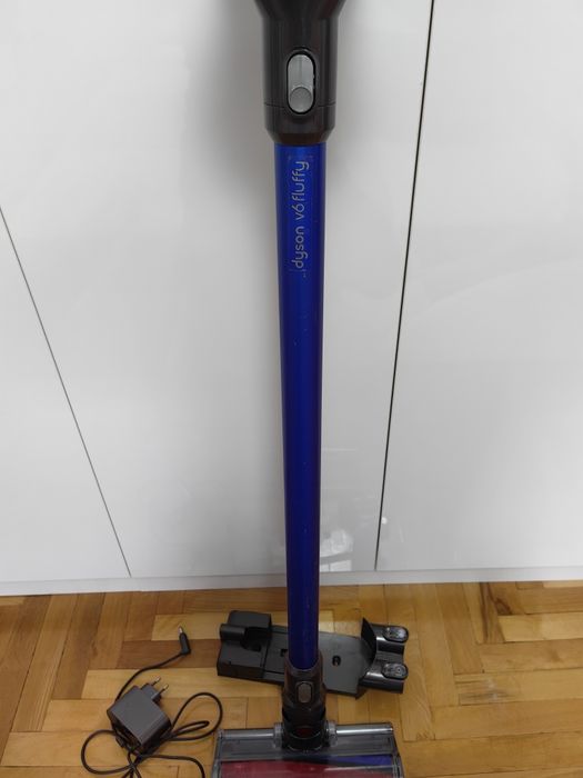 Dyson V6 Fluffly