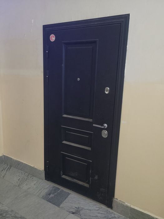 2 ta yangi eshik Rossiyada ishlab chiqarilgn 11 ta zamokli