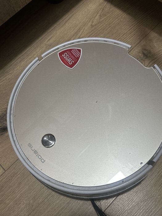 Продам робот-пылесос Polaris PVCR 0726W